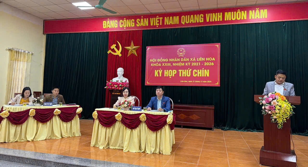 Ngày 31/12/2024, Hội đồng nhân dân xã Liên Hoa tổ chức kỳ họp thứ Chín, HĐND xã khóa XXIII, tới dự và chỉ đạo có các đồng chí lãnh đạo Đảng ủy, TT HĐND, UBND, MTTQ, trưởng, phó các tổ chức chính trị - xã hội xã; cán bộ, công chức, Bí thư Chi bộ, trưởng khu dân cư, trưởng Ban công tác mặt trận, trạm y tế, BGH các trường học cùng các ông, bà đại biểu HĐND xã khoá XXIII, nhiệm kỳ 2021 - 2026.